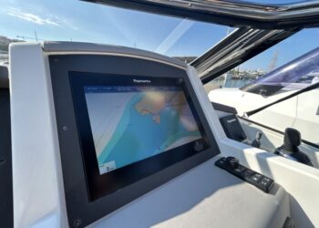 Windy 39 Camira, VOLANTE OF ADRIANO 54