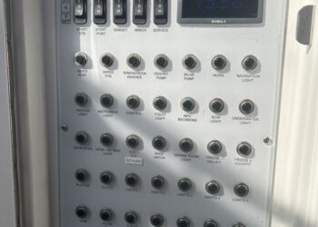 Windy 39 Camira, VOLANTE OF ADRIANO 55