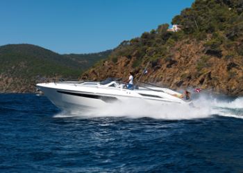 Windy 39 Camira, VOLANTE OF ADRIANO