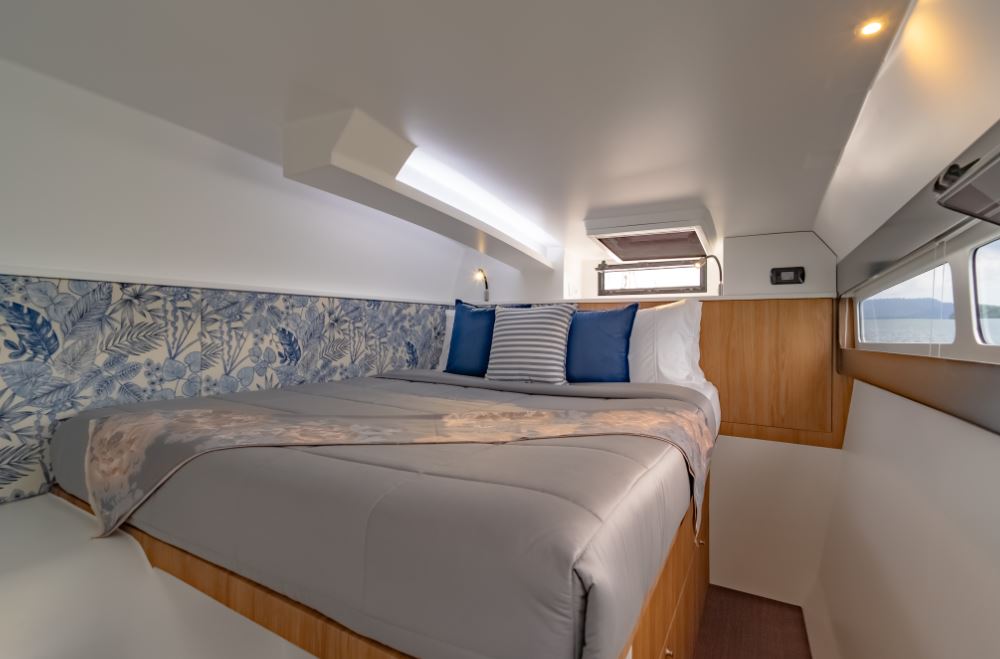 ay55-no-excuse-redefining-offshore-cruising-5