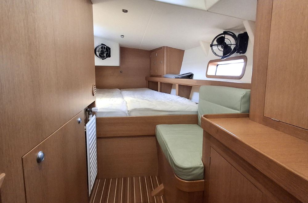 boreal-52-bravo-elegant-practical-mile-munching-7