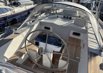 Hallberg-Rassy 48 MkII, ELK 15