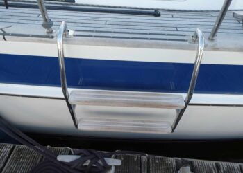 Hallberg-Rassy 48 MkII, ELK 32