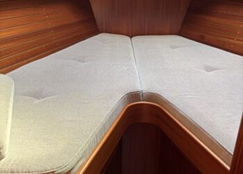 Hallberg-Rassy 48 MkII, ELK 33