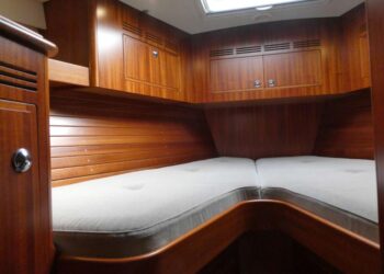 Hallberg-Rassy 48 MkII, ELK 34