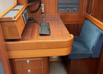 Hallberg-Rassy 48 MkII, ELK 54