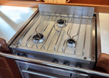 Hallberg-Rassy 48 MkII, ELK 61