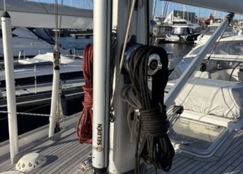 Hallberg-Rassy 48 MkII, ELK 8