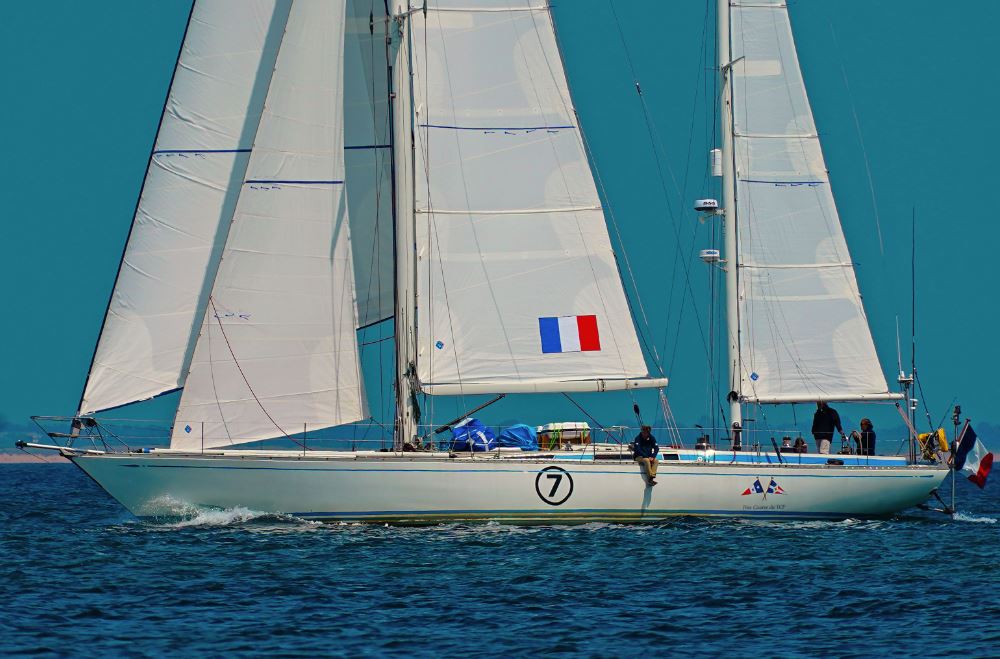 striking-ss-nautor-swan-evrika-now-on-video-2