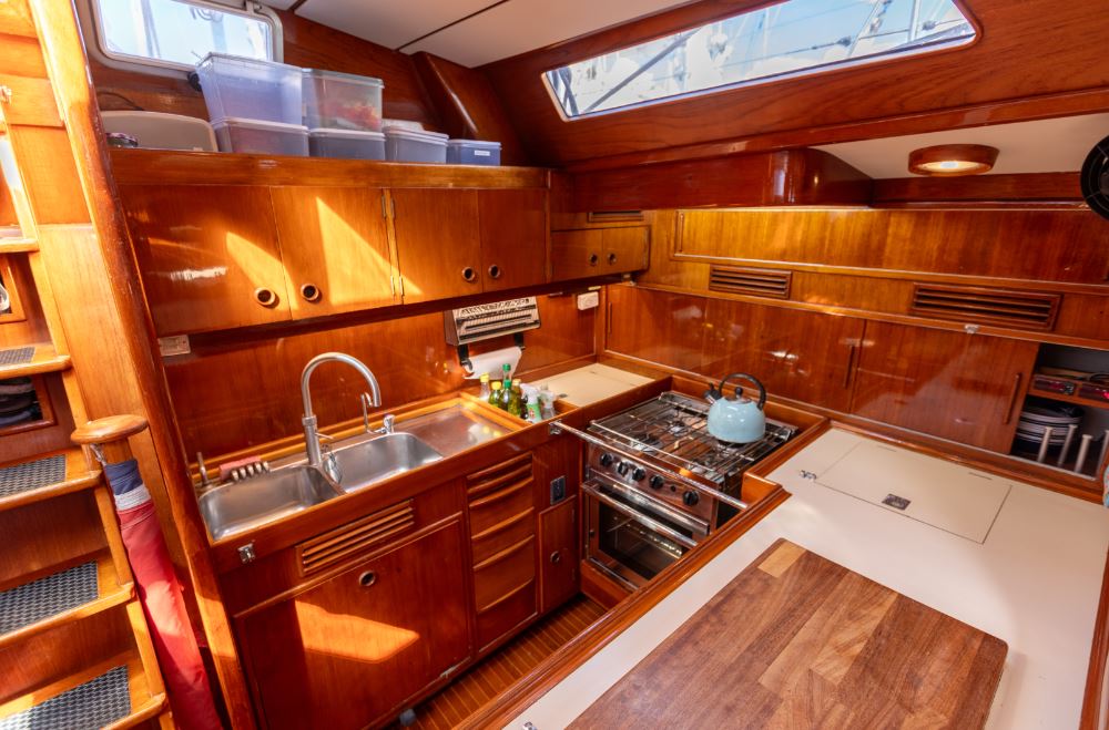 striking-ss-nautor-swan-evrika-now-on-video-8