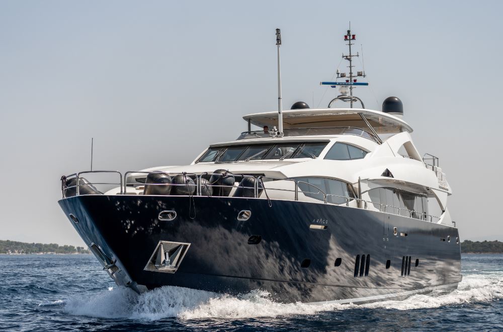 sunseeker-34m-arago-where-effotless-performance-timeless-luxury-12