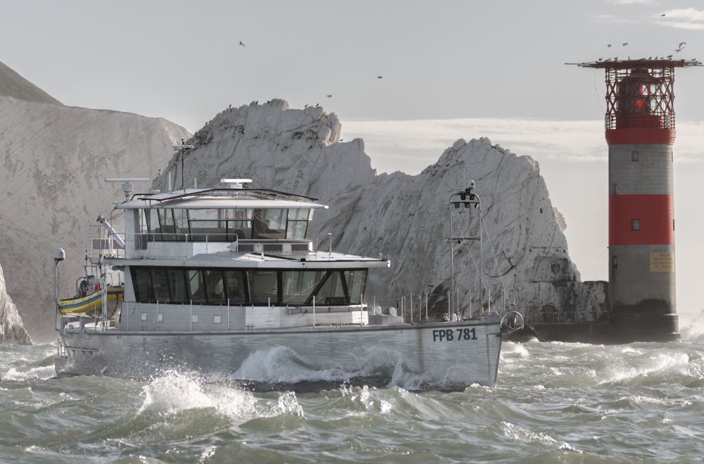 the-best-ocean-crossing-motor-yachts-3