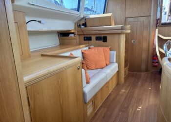 Discovery 58, BUZ TOO 54