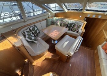 Discovery 58, BUZ TOO 56