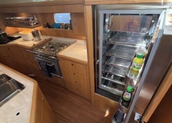 Discovery 58, BUZ TOO 74