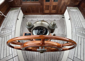 Lemsteraak Roefaak Hoek Design, WOELWATER 14