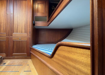 Lemsteraak Roefaak Hoek Design, WOELWATER 19