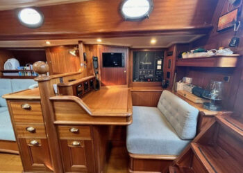 Lemsteraak Roefaak Hoek Design, WOELWATER 32