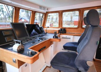 Stentor 1800, FESTINA LENTE 17