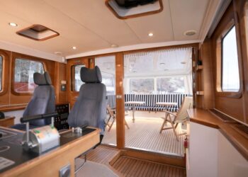 Stentor 1800, FESTINA LENTE 19