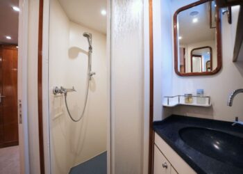 Stentor 1800, FESTINA LENTE 37