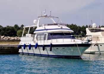 Trader 535 Signature, TARILIAN