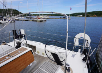 Dufour 390, JOY 14