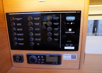 Dufour 390, JOY 29