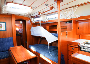 Hallberg-Rassy 39 MkII, SAGESSE 34