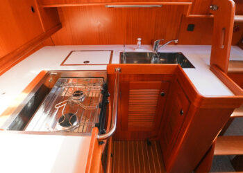 Hallberg-Rassy 39 MkII, SAGESSE 37