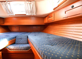 Hallberg-Rassy 39 MkII, SAGESSE 42