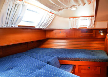 Hallberg-Rassy 39 MkII, SAGESSE 43