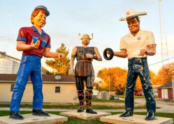 Before the FPB Fleet, There Were Muffler Men
