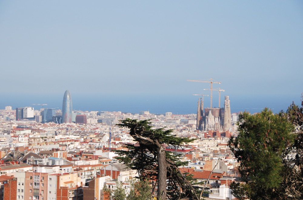 Where Architecture Becomes Art – Basilica de la Sagrada Família sagrada-familia-1