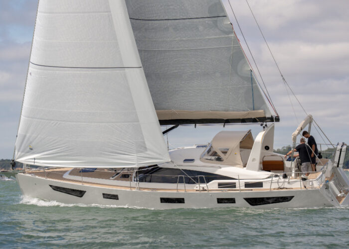 2026-southerly-420-ovo-is-ready-to-set-sail-1-main